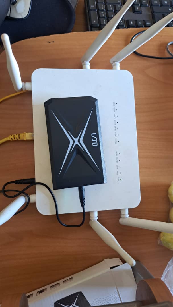 Power Bank Onduleur pour Routeurs Wi-Fi et Caméra